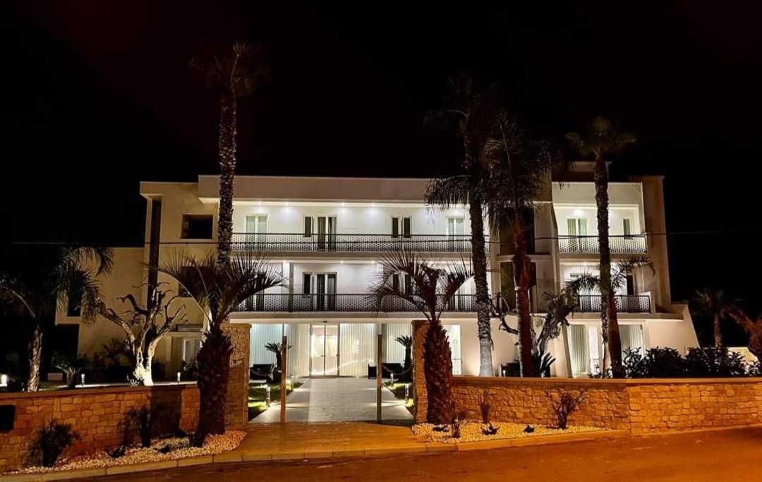 Hotel Posidonia Porto Cesareo Eksteriør bilde